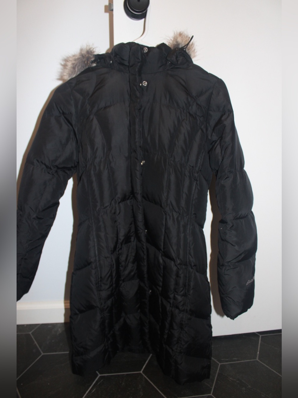 Eddie Bauer Black Lodge Down Parka Women's Size Petite Small (PS) Faux Fur Hood